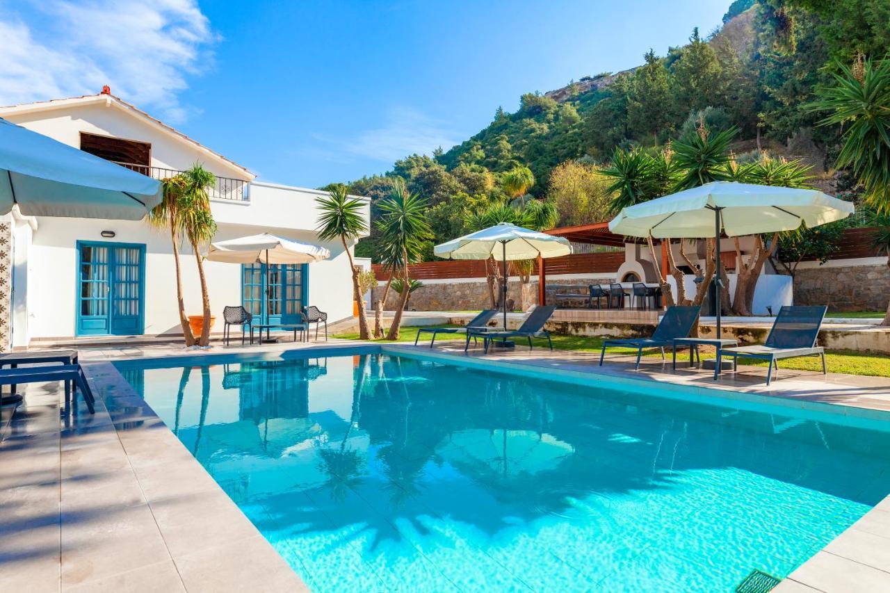 Bella Foresta Villa II Ixia  Exterior photo